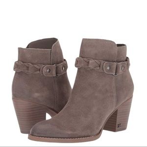 𝅺sam Edelman FlintGrey Sued Leather Minetta Booties